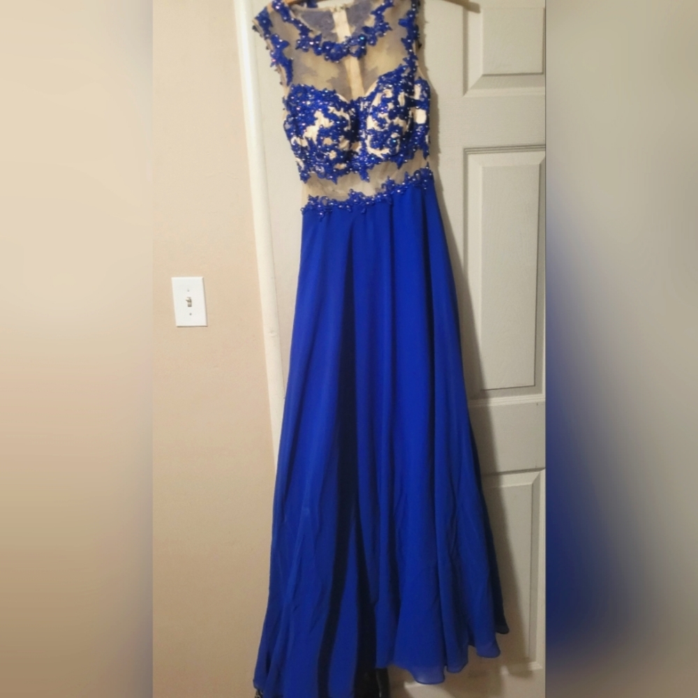 Say Yes to the Prom Dress